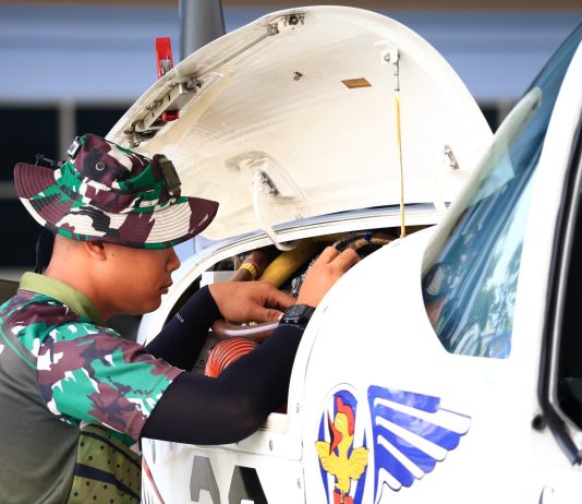 Skadik 101 Lanud Adisutjipto Sukses Gelar Gladi Bersih HUT ke-80 TNI di Monas, Bentuk Formasi Angka 80 Memukau