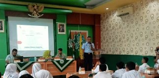 Lanud Adisutjipto dan Bakesbangpol DIY Sosialisasikan Bhineka Tunggal Ika di SMK Muhammadiyah 1 Bantul