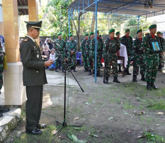 Pemakaman Secara Militer Almarhum Sertu Purn Subari