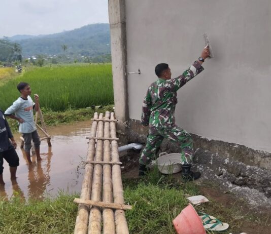 SINERGI TNI DAN WARGA: BABINSA KEDU TURUN TANGAN PERCEPAT PEMBANGUNAN KOPERASI DESA