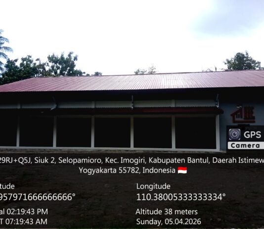 PEMASANGAN PROTEKSI PETIR DI KDKMP SELOPAMIORO SELESAI DILAKSANAKAN