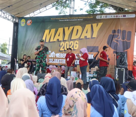 Dandim 0729/Bantul Hadiri Peringatan May Day 2026 di Lapangan Trirenggo