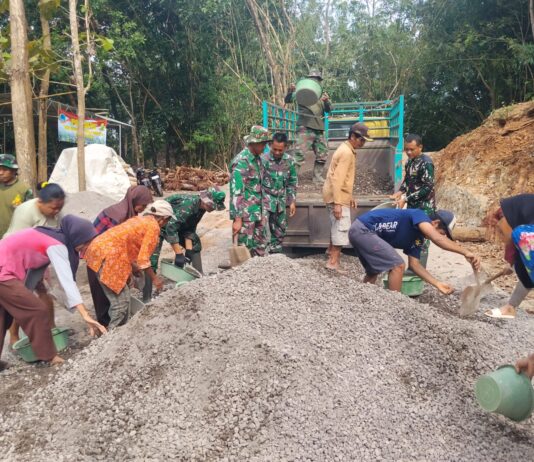 TMMD Sengkuyung Tahap II Kodim 0729/Bantul Lanjutkan Pengecoran Jalan dan Pembangunan Jembatan