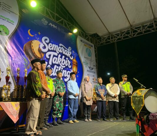 Babinsa Donotirto Hadiri Semarak Takbir Keliling 1447 H