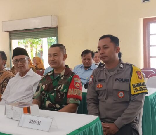 Babinsa Gilangharjo Hadiri Penyerahan Kembali Siswa SMP N 4 Pandak