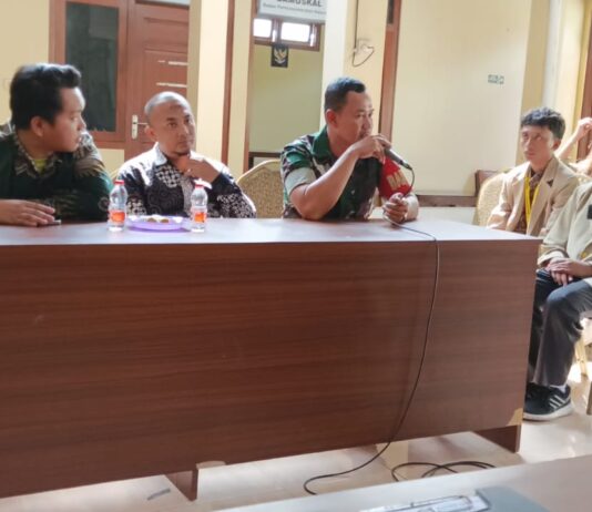 Babinsa Gilangharjo Sambut Mahasiswa KKN UGM, Perkuat Sinergi dengan Masyarakat