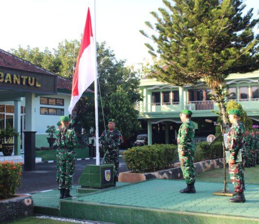 Kodim 0729/Bantul Mantapkan Disiplin Prajurit Melalui Upacara Bendera Mingguan