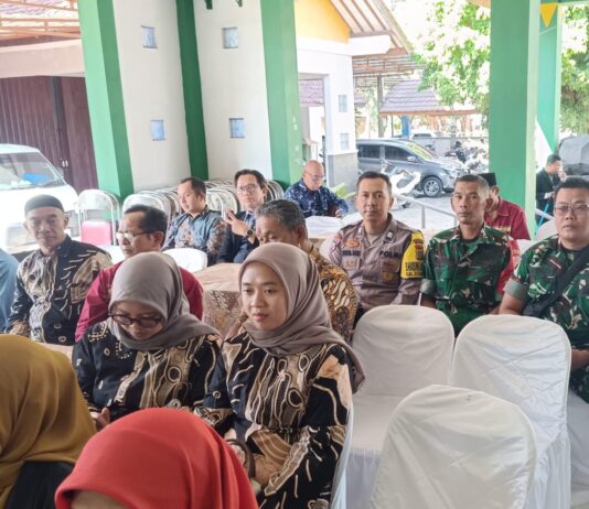 Regenerasi Perangkat Kalurahan, Danramil Pleret Dukung Pelantikan Dukuh Karanggayam