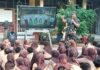 Babinsa Triharjo Tanamkan Disiplin dan Wawasan Kebangsaan kepada Siswa SD